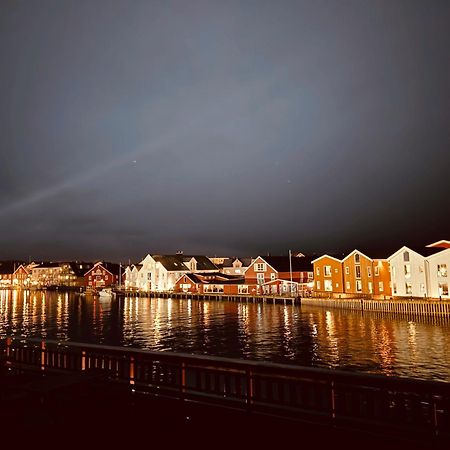 Finnholmen Brygge Henningsvaer Exterior foto